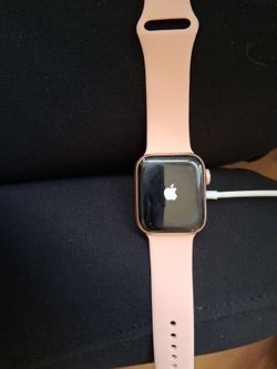Apple Watch Gold Aluminum Pink Sand Band