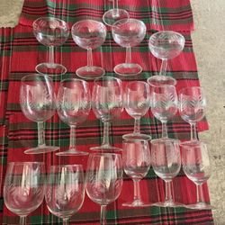 JAVIT BADASH Wine Glasses – Rain Pattern  Crystal- Vintage 1960's