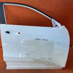 2024 2025 CHEVROLET TRAX FRONT RIGHT PASSENGER SIDE DOOR SHELL PANEL OEM