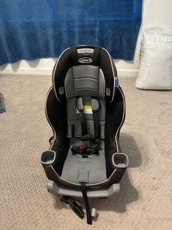 Lightly used car seat