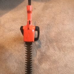16 In Black &Decker Hedge Trimmer