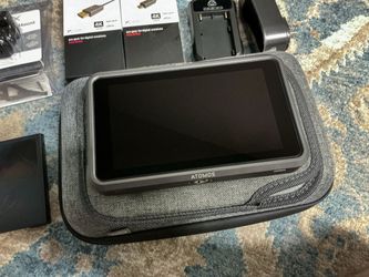 Atomos Ninja V + 1TB SSD