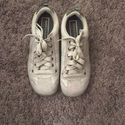 Women’s Tan  Sketchers