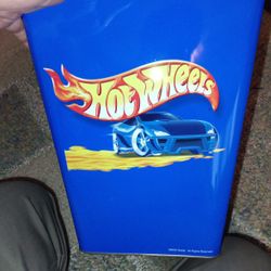 Hot Wheel Bucket 