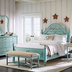 Cindy Crawford King Size Coral Blue Bedroom Set