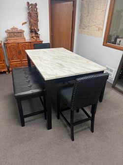 Brand new genuine Marble table and chairs and bench set !