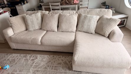 Large Beige Corduroy L-Shaped Sectional – Excellent Condition