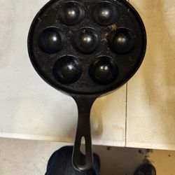 Cast iron griswold 962 pan