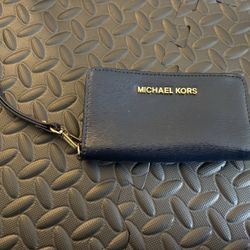 Michael Kors Navy Wallet