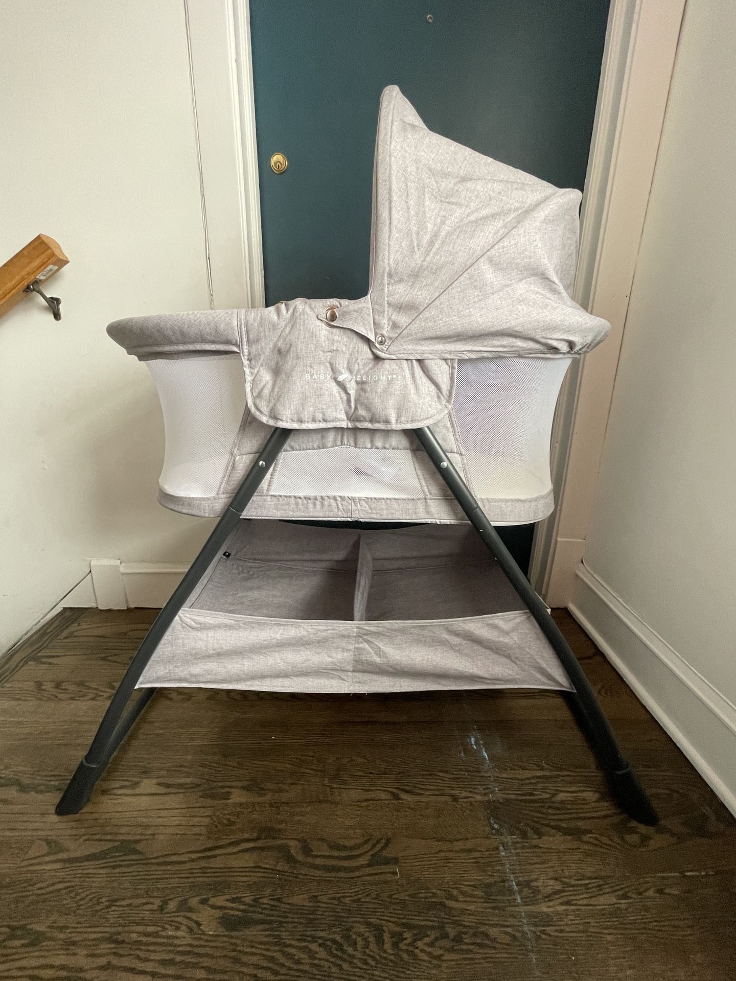 Baby delight Bassinet
