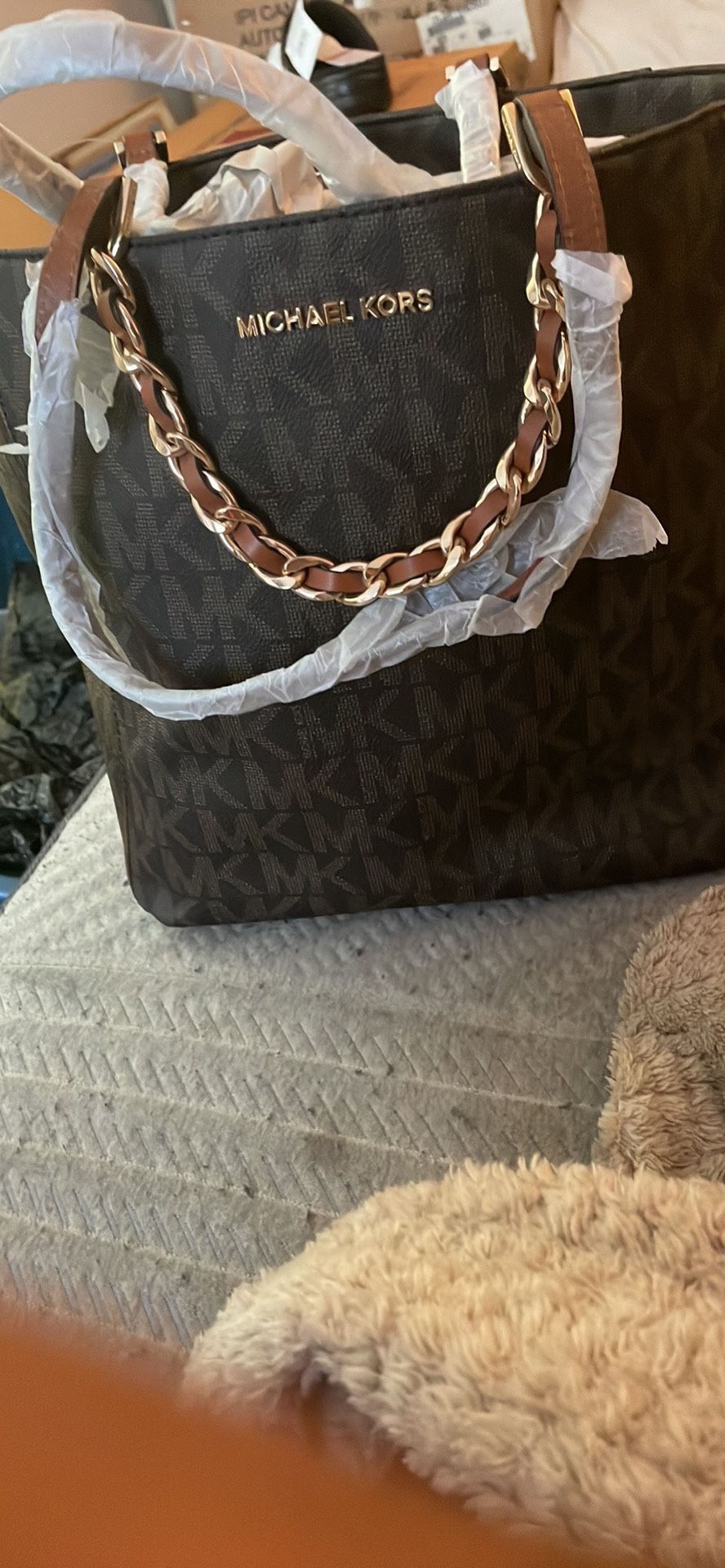 Micheal Kors Purse