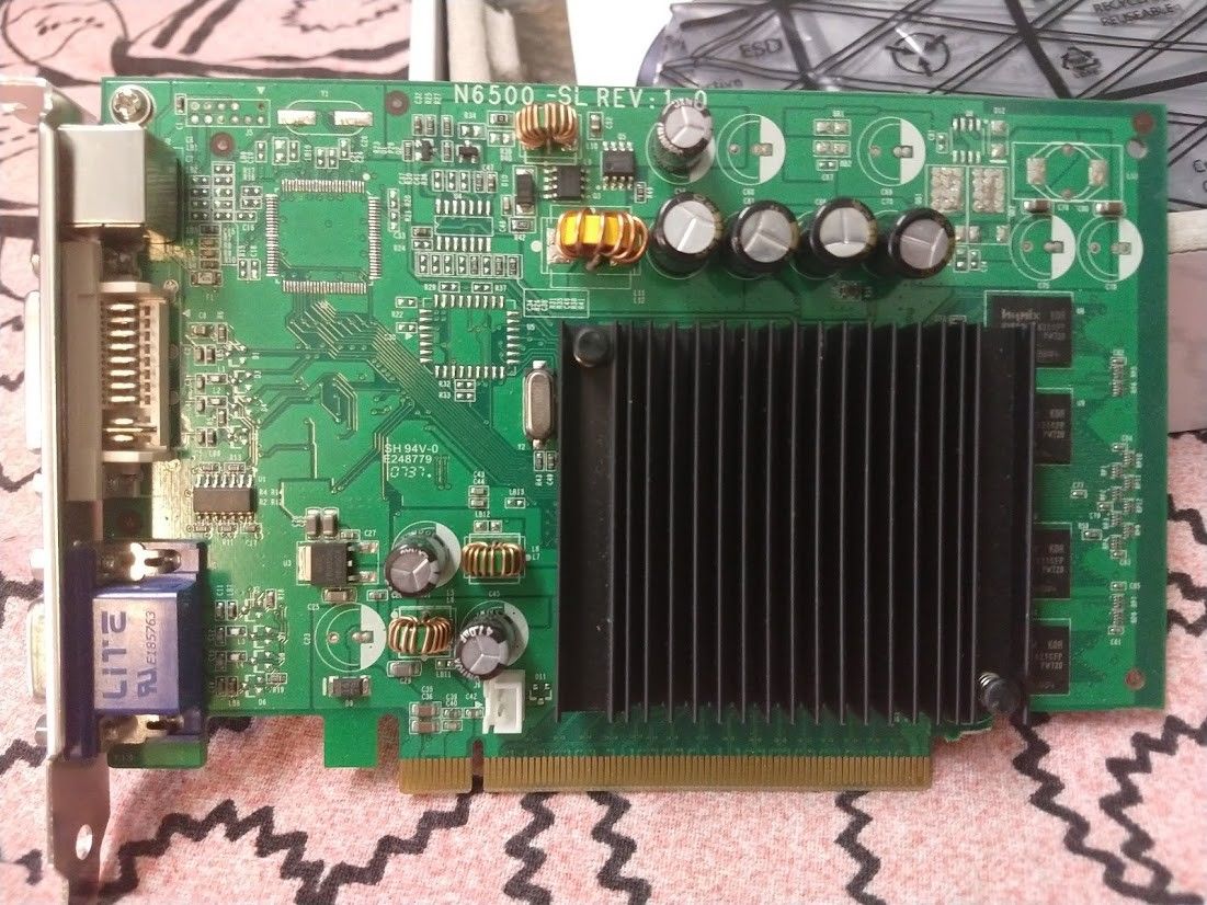 Evga GeForce 6200LE 265MB DDR2