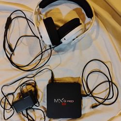 Mxq Pro 4K TV Gaming Controller With Rig 400 Headphone Set