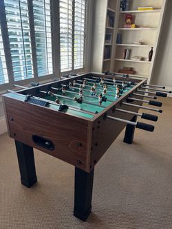 Carrom Dura-Glide Foosball Table – Full Size, Excellent Condition