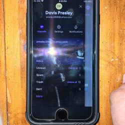 iPhone SE 3 Unlocked