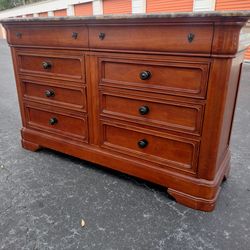 ✨ Timeless Beauty Meets Everyday Function ✨