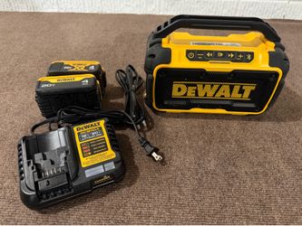 Dewalt radio and batteries