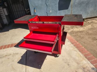 Blue point tools box tools cart..H..38..W..30..D..21