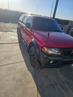 2001 Mitsubishi Montero Sport