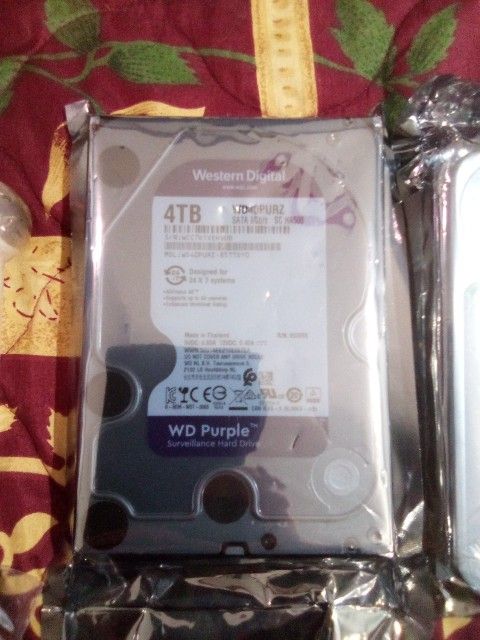 Exos 14tb And Western Digital 4tb