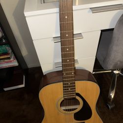 Yamaha Guitar