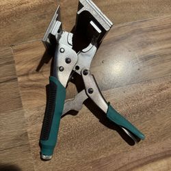 PacTool SA907 Z-Clamp Panel Siding Installation Tool New