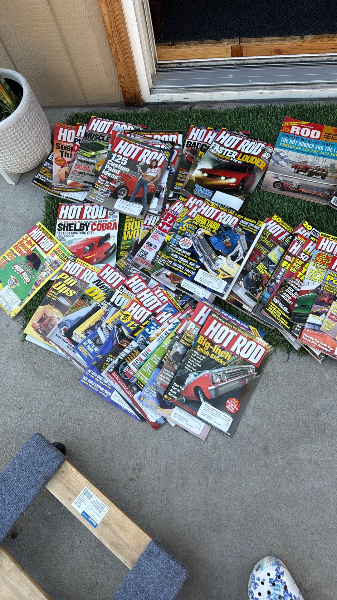 HOT ROD Magazines