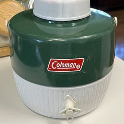 Vintage Coleman 1-Gallon Water Jug Cooler 1976 Green/White Clean Inside W/cup
