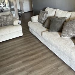 Sofa & Loveseat Couches 