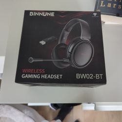 Binnune Wireless Gaming Headset