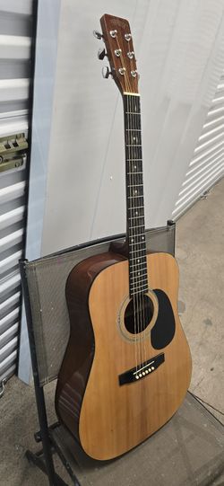 PARADISE ACOUSTIC GUITAR $79 OBO