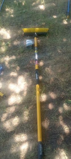Heavy Duty Concrete Brush