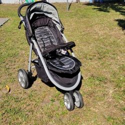 Graco 3 Wheel Stroller