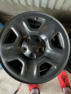 5 17inch Stock Rims For Jeep