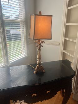 Gold/Beige Lamp with Bear Claws