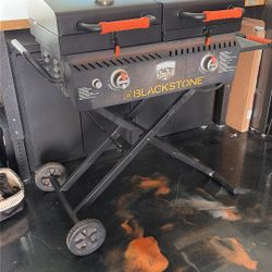 Blackstone  BBQ On The Go Model 1550 + Accessories 