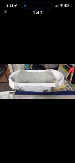 Baby bath tub