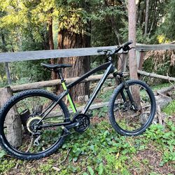 Felt Q520 Mountain Bike