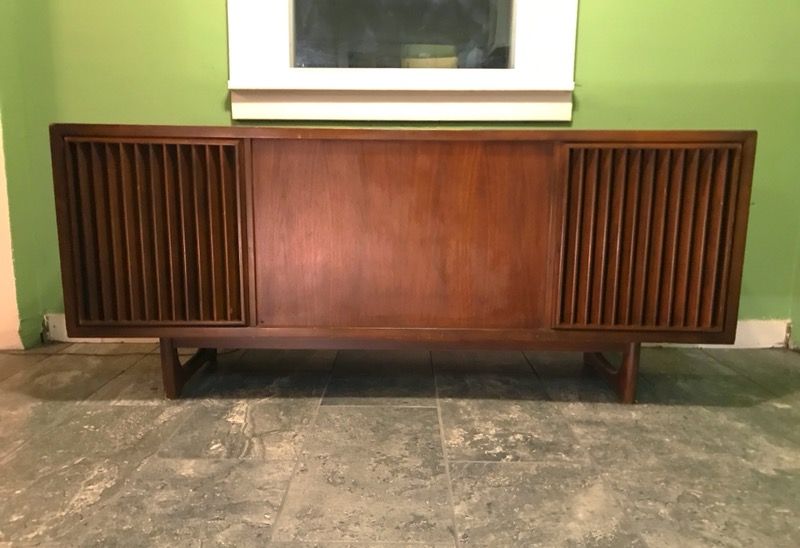 Vintage RCA Victor New Vista Solid State Console Stereo
