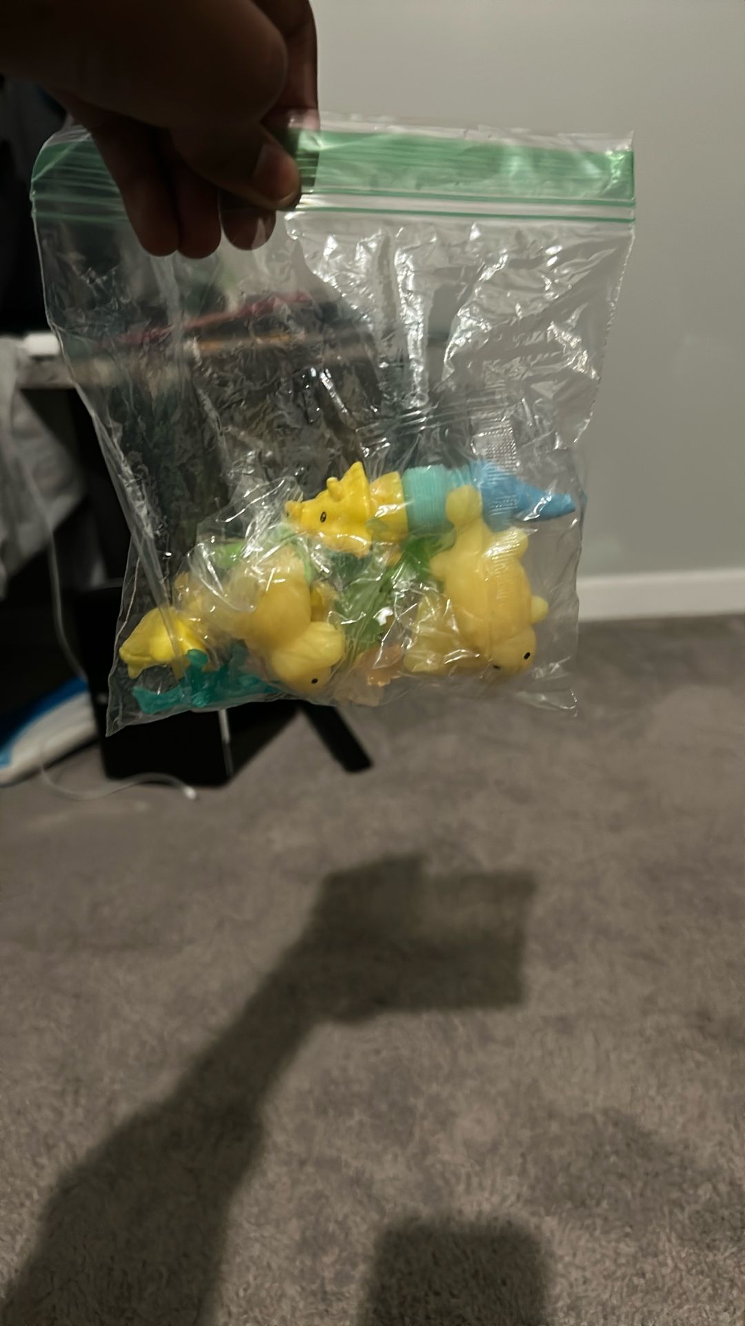Cool Dinosaur Toys Keep Out of hands of children under 6 Years Old or this could be fatal if it’s in the hands of Children