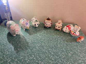 Collection of 8 Vintage Piggy Banks