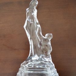 $35.00 - 24% Italian Crystal Statue, "Mother & Child" By Royal Crystal  Rock!  Like New Condition!