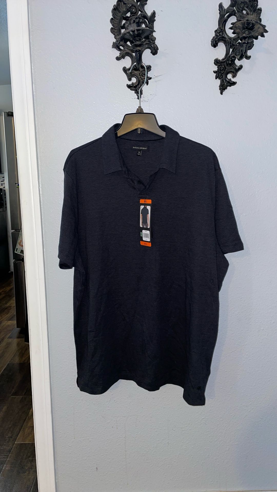 Banana Republic Polo ** (30)