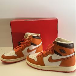 Brand new Nike Air Jordan 1 Retro High OG “Starfish”