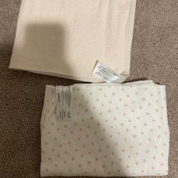 Set Of 2 Baby Swaddle Blankets From Carter’s 