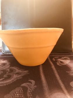 Euro Ceramica Portugal 6.25” inch Bowl (3) available (1 for $10 or 3 for $25)