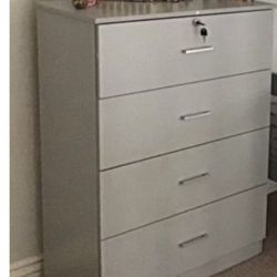 Dresser, Chest, Tall Chest, Organizer , W Lock, Gray