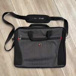 Swiss Gear 17” Laptop Case