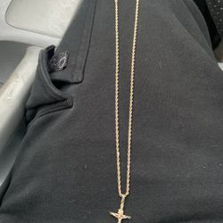 10k Gold Chain And Pendant 