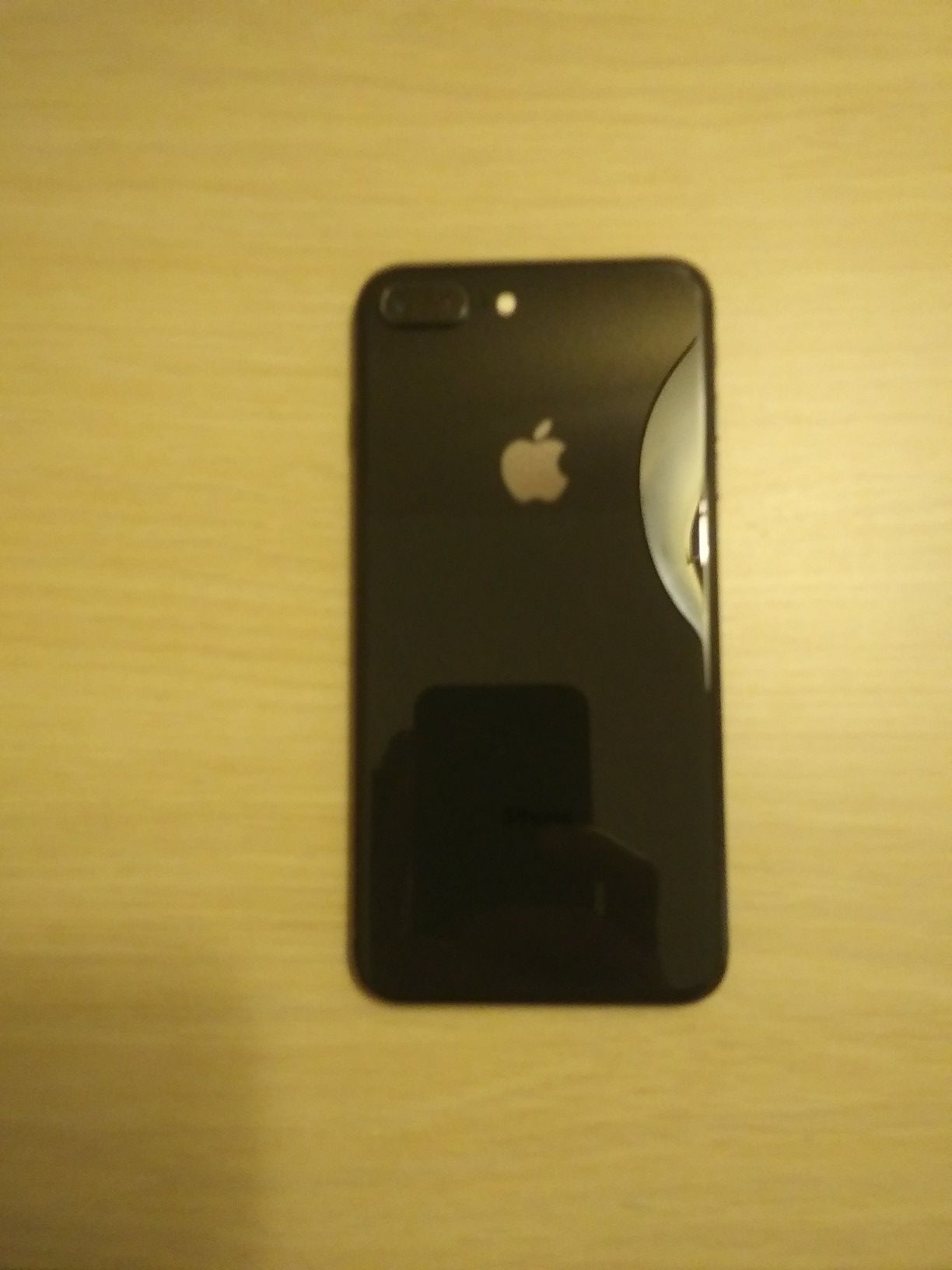 Apple iPhone 8 plus